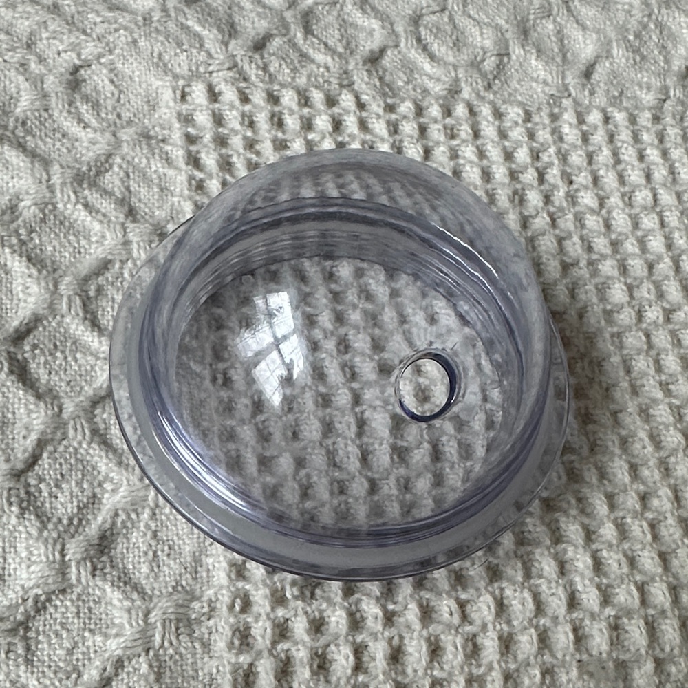 Starbucks reusable Frappuccino lid